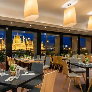 Hotel Novotel Danube ****